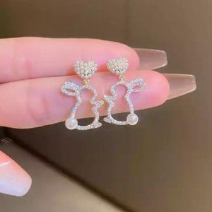 Сute "Bunnies" earrings🐰🐰